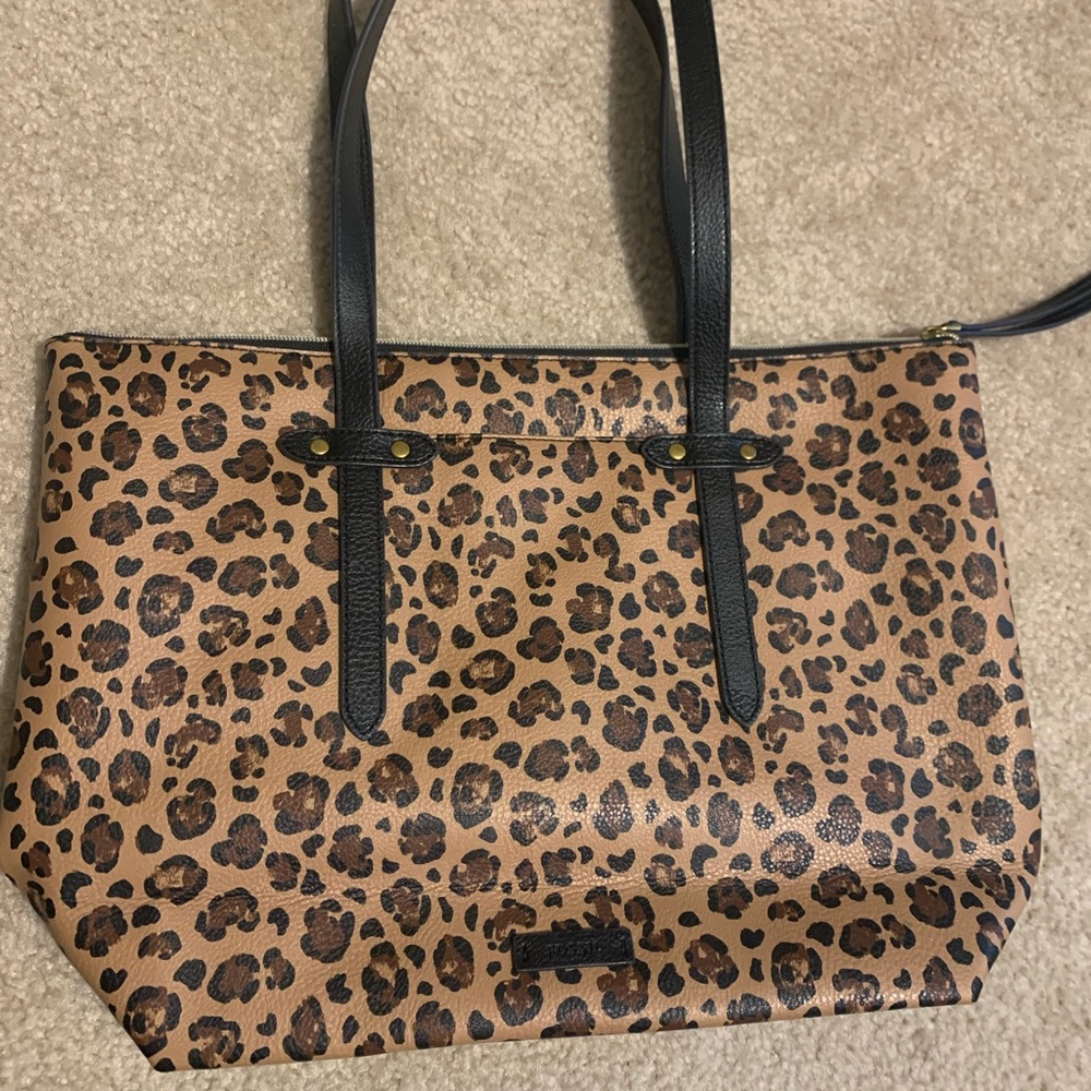 Fossil leopard print tote purse